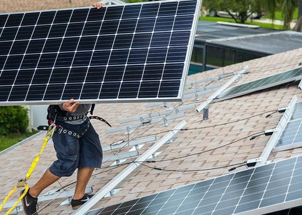 12V हाइब्रिड सौर ऊर्जा इन्वर्टर 2kw 3kw 4kw 5kw 8kw ऑफ ग्रिड टाई के साथ संयुक्त