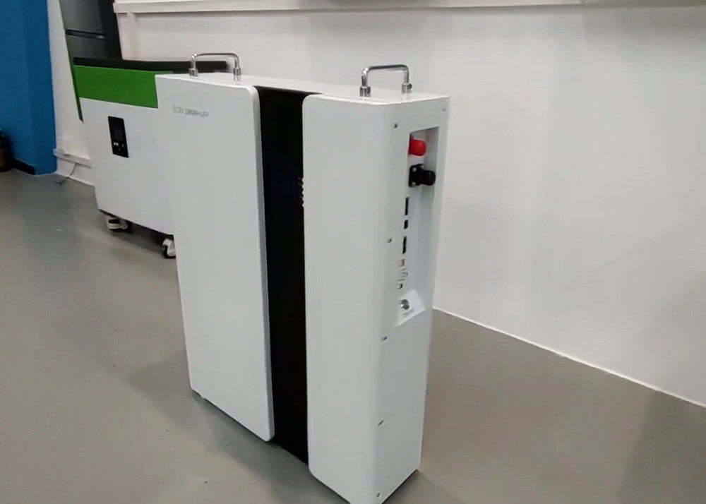 लाइफपो4 ऊर्जा भंडारण लिथियम बैटरी 48v 100ah 200ah 300ah 3kwh 10kwh 30kwh ली फे पो 4 ली पो 4 बैटरी