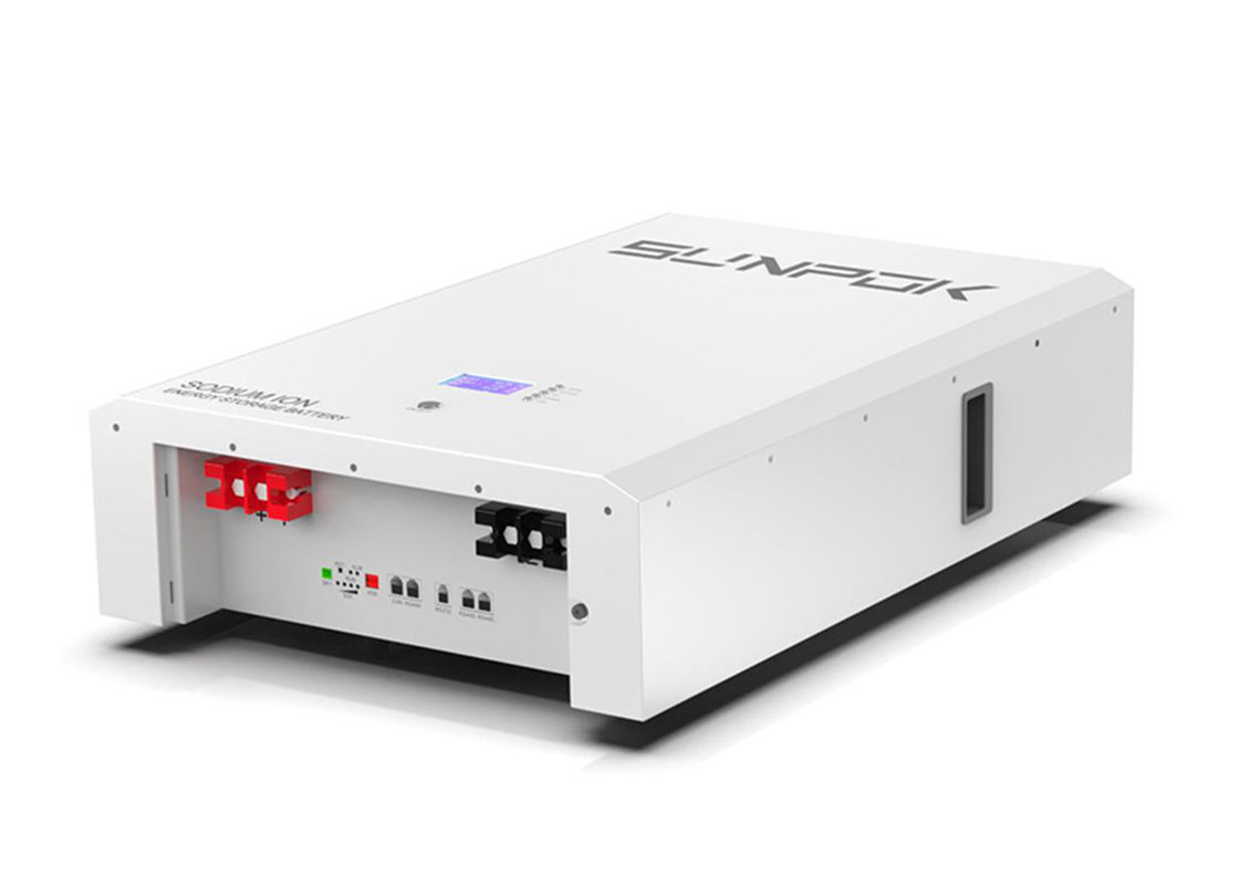 5-30 KWh आउटपुट पावर रेंज सोडियम आयन बैटरी 1C डिस्चार्ज दर 98% चार्ज डिस्चार्ज दक्षता