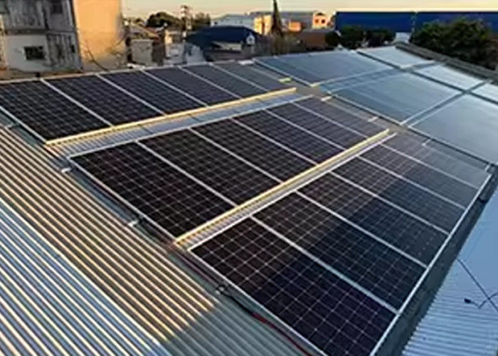 25 साल की वारंटी 450W 550W 660W सोलर पैनल उत्पादन वारंटी के साथ Longi