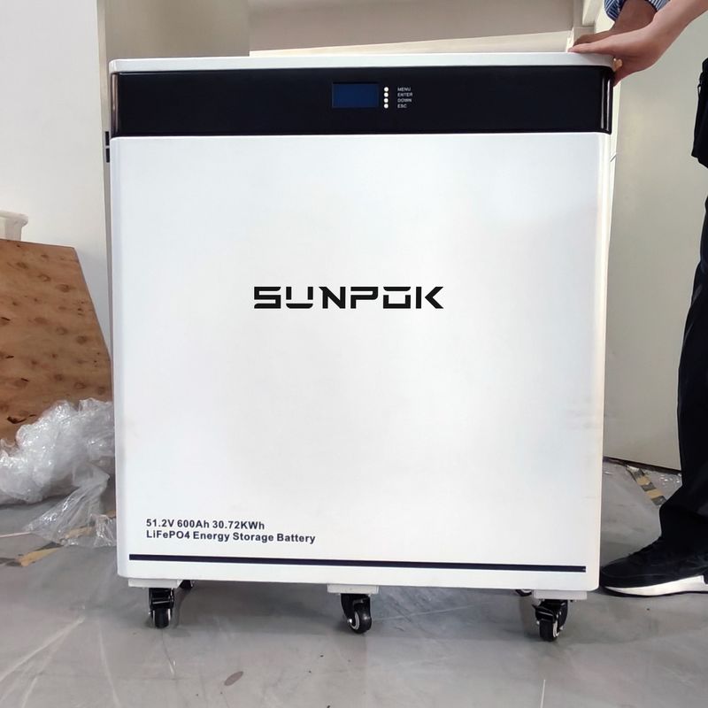 48v 51.2v 600ah फर्श प्रकार Lifepo4 बैटरी 200A स्मार्ट बीएमएस 30kwh लिथियम बैटरी घर ऊर्जा भंडारण के लिए